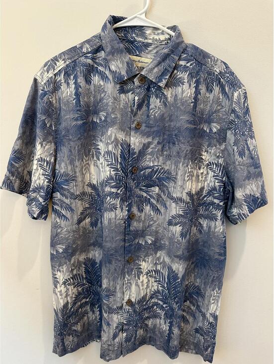 Tommy Bahama Other - Large Tommy Bahama silk button-up shirt blue palm tree print